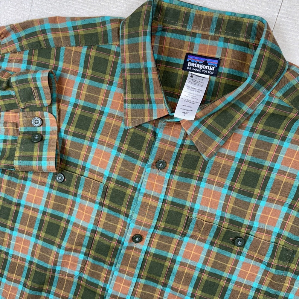 Patagonia Button Down Shirt Mens L Green Multi Plaid Organic Cotton 53837FA13